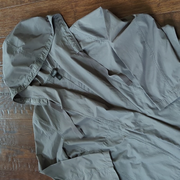 EILEEN FISHER I Classic Lightweight Grey Hooded Wrap Jacket Raincoat, L - Picture 9 of 15
